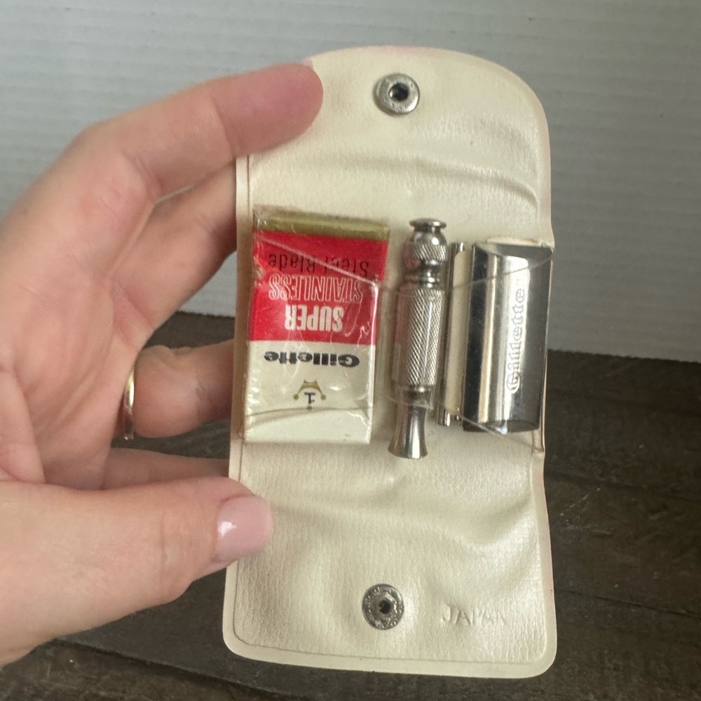 Gillette Vintage Razor Set with Case